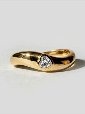 Crush Ring By Oomiay